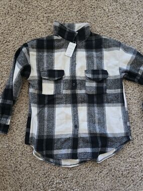 Black & White Plaid Button-Up Shacket - Women